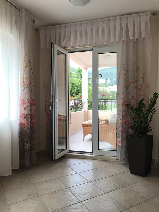 Villa Alla Bed And Breakfast Херцег-Новий Екстер'єр фото