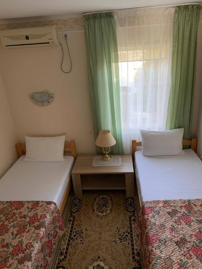 Villa Alla Bed And Breakfast Херцег-Новий Екстер'єр фото