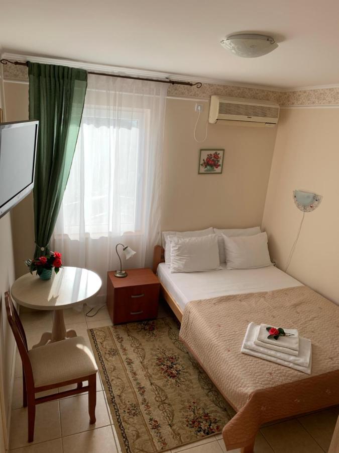 Villa Alla Bed And Breakfast Херцег-Новий Екстер'єр фото