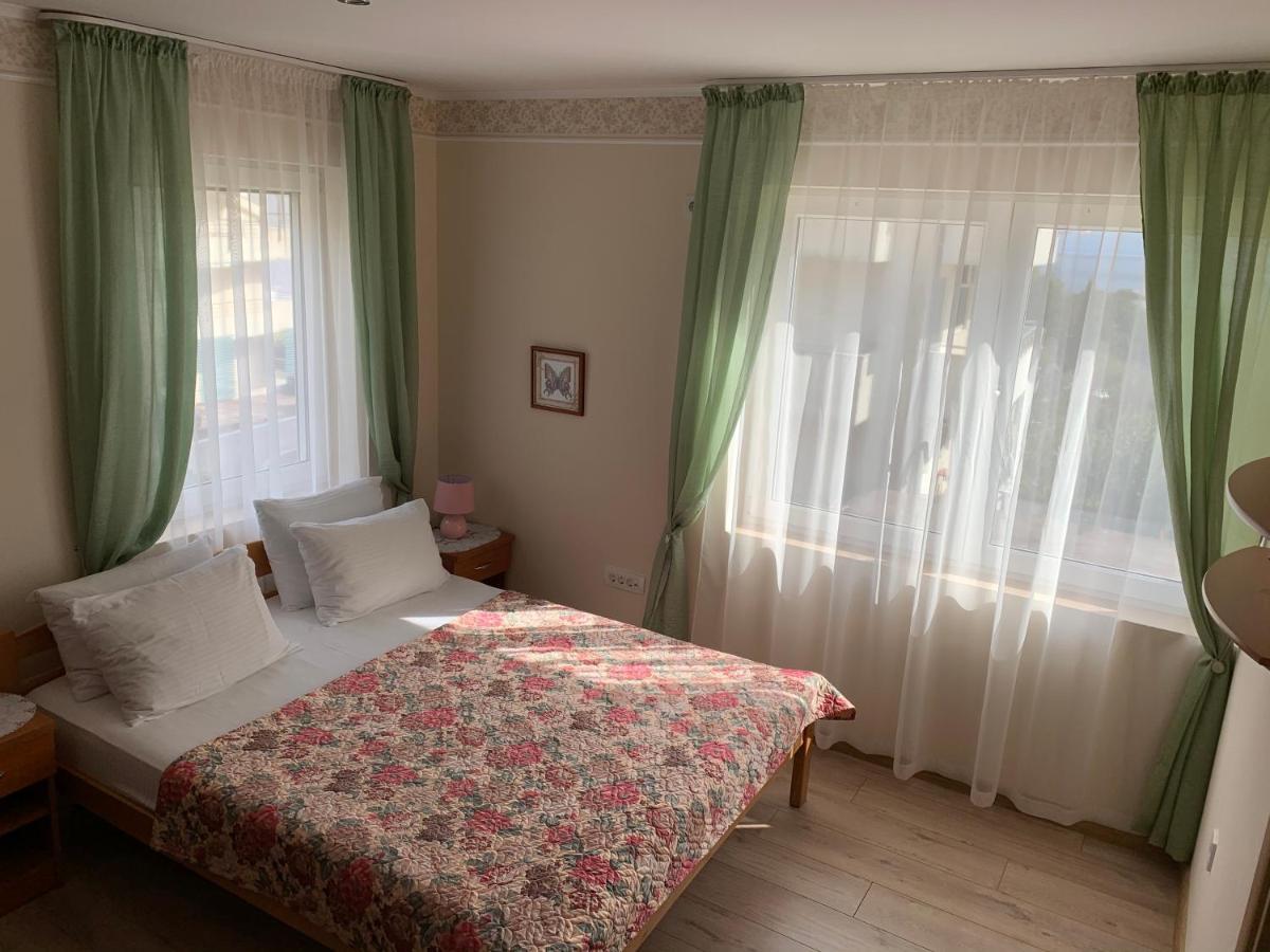 Villa Alla Bed And Breakfast Херцег-Новий Екстер'єр фото
